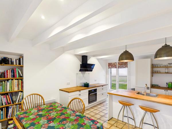 Élégante demeure en pierre avec maison d’amis et vues panoramiques à proximité d’Eymet