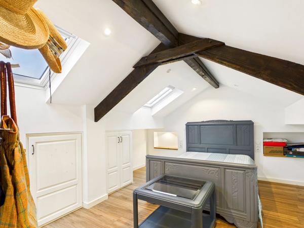 Élégante demeure en pierre avec maison d’amis et vues panoramiques à proximité d’Eymet