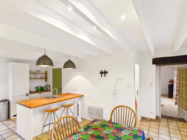 Élégante demeure en pierre avec maison d’amis et vues panoramiques à proximité d’Eymet