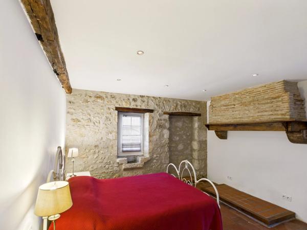 Élégante demeure en pierre avec maison d’amis et vues panoramiques à proximité d’Eymet