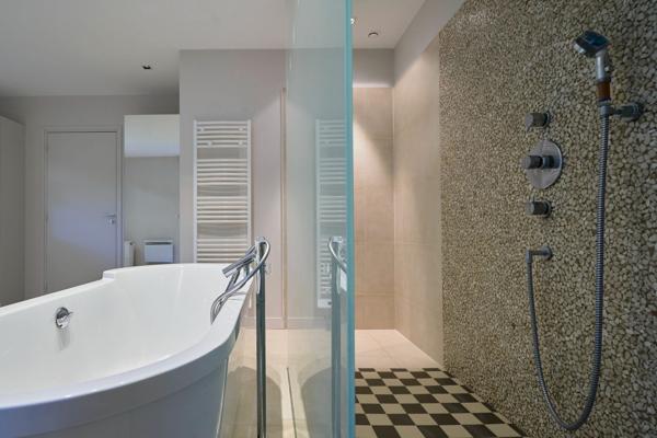 Vente Maison de luxe Croix 7 Pièces 341 m²