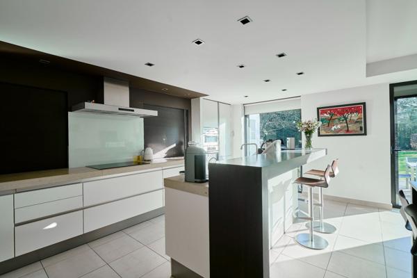 Vente Maison de luxe Croix 7 Pièces 341 m²