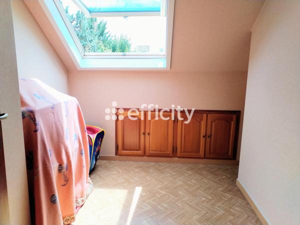 Maison
         8 pièces
        - 190 m² Bien prestige 925 000 € *