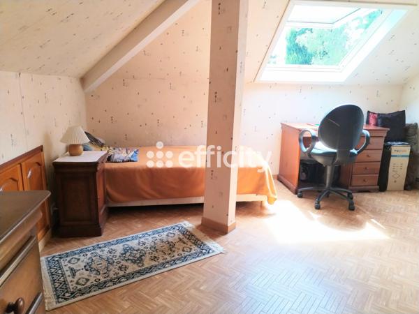 Maison
         8 pièces
        - 190 m² Bien prestige 925 000 € *
