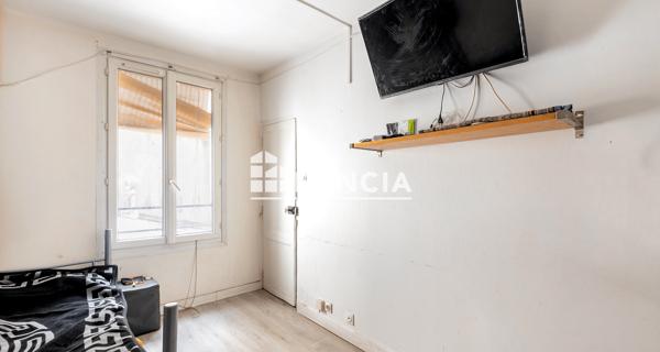 À vendre Studio 22.48 m² - Paris 75010