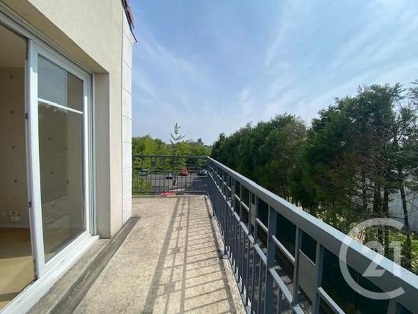 Appartement F3 à vendre  3 pièces - 63,30 m2 COIGNIERES - 78