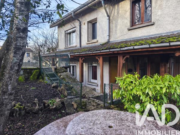 Maison à vendre 7 pièces 233 m² Saint-Ouen-lès-Parey
