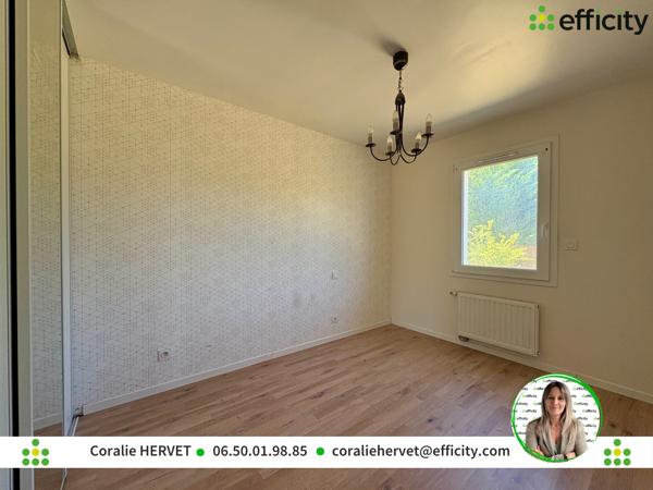 Maison
         4 pièces
        - 93 m² 178 660 € *