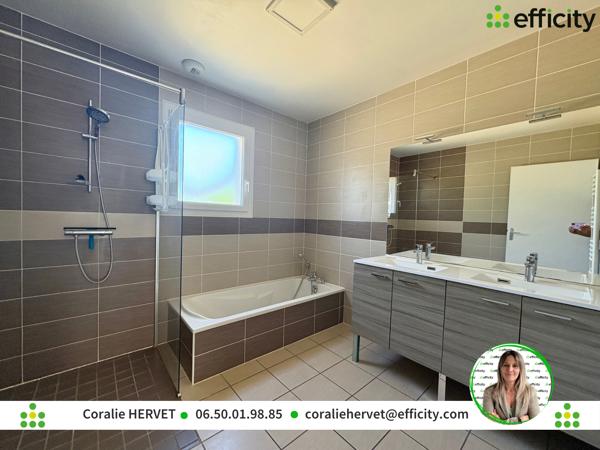 Maison
         4 pièces
        - 93 m² 178 660 € *