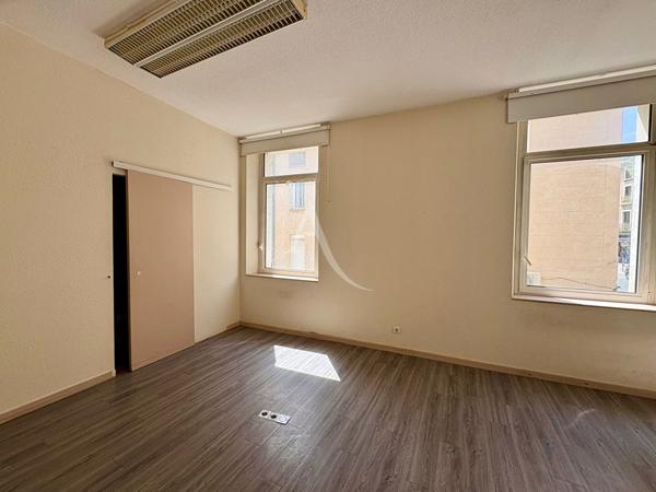 APPARTEMENT TYPE 3 DE 60.19 m2 CENTRE VILLE MANOSQUE