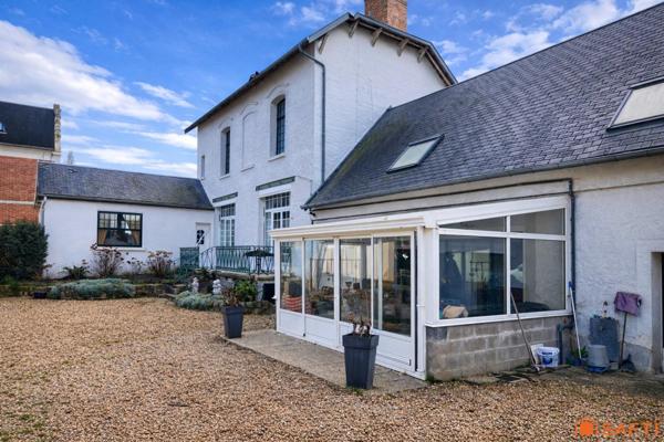 Maison familiale au vert avec parc et rivière