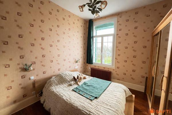 Maison familiale au vert avec parc et rivière