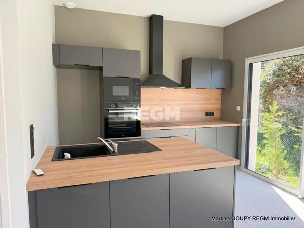 Saint-Pryvé-Saint-Mesmin (45750) Saint-Pryvé-Saint-Mesmin (45) – « Jacinthe » - Maison neuve 104 m² 3 chb Parcelle close 382 m²