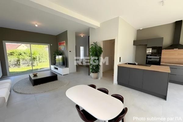 Saint-Pryvé-Saint-Mesmin (45750) Saint-Pryvé-Saint-Mesmin (45) – « Jacinthe » - Maison neuve 104 m² 3 chb Parcelle close 382 m²