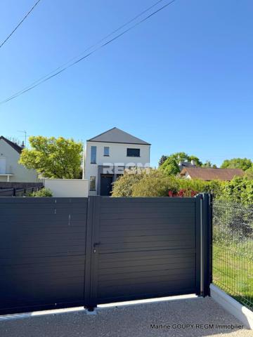 Saint-Pryvé-Saint-Mesmin (45750) Saint-Pryvé-Saint-Mesmin (45) – « Jacinthe » - Maison neuve 104 m² 3 chb Parcelle close 382 m²