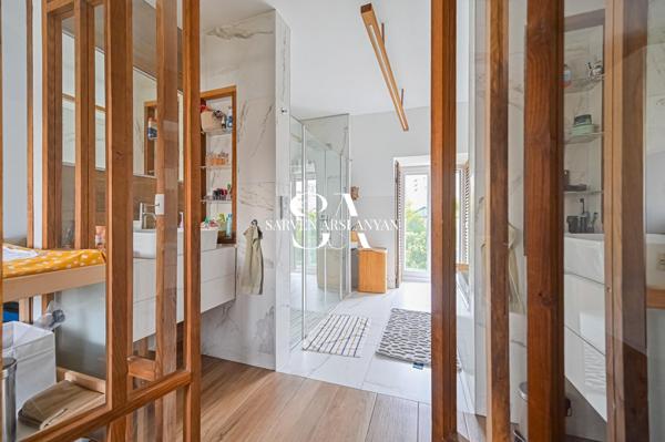MAISON COUP DE COEUR DE 2023 - CENTRE VILLE - À 10 MIN DU RER D À PIED - PROCHE COMMERCES ET ECOLES