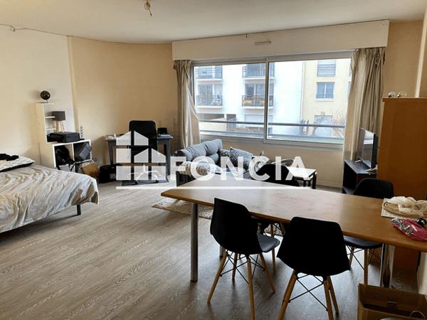 Location Studio 37.97 m² - 32 RUE DE LA PELOUSE Le Mans 72000