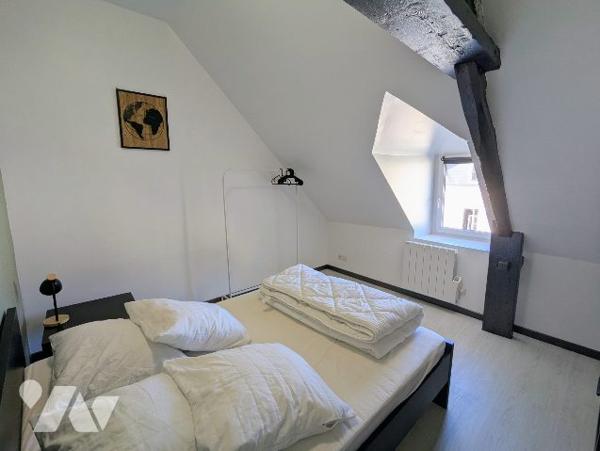 Maison de ville comprenant 3 appartements