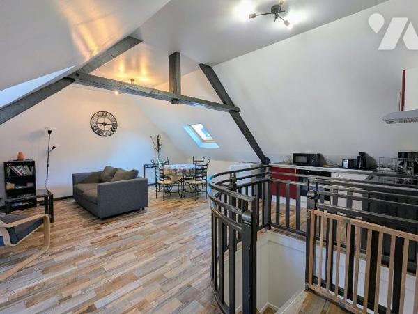 Maison de ville comprenant 3 appartements