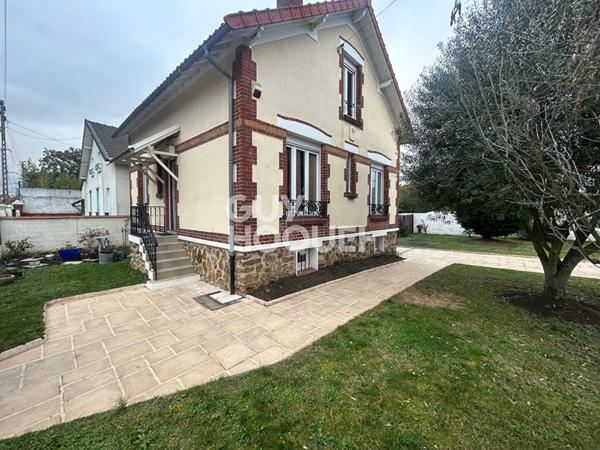 Maison Neuilly Sr Marne 4 pièce(s) 85 m2