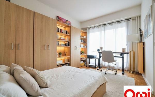 Appartement à vendre    4 pièces • 101 m2 Tours