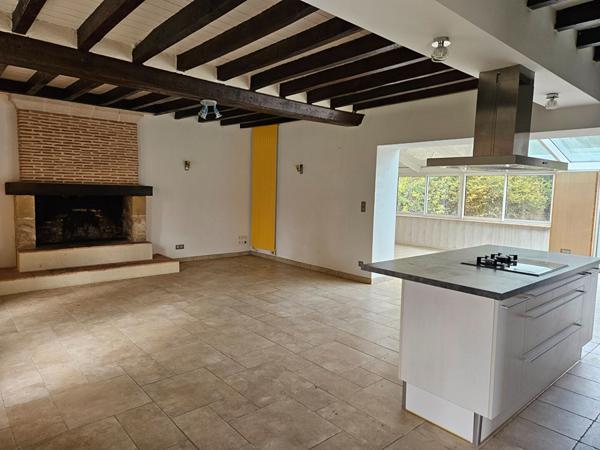 Elégante longère de 200 m² - Espace et tranquillité à la campagne 9km de FLECHE