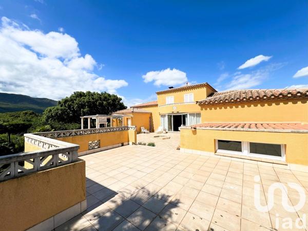 Demeure 5 pièces de 166 m² à Argelès-sur-Mer (66700)