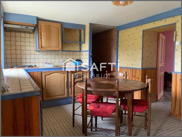 Maison familiale avec potentiel à Javron