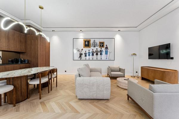 APPARTEMENT D'EXCEPTION -AV KLEBER