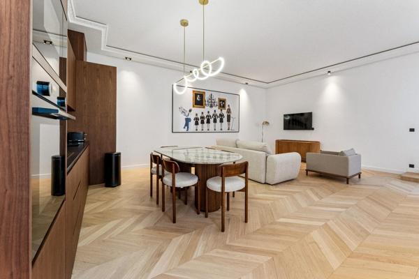 APPARTEMENT D'EXCEPTION -AV KLEBER