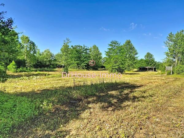Terrain à vendre de 23 052 m²