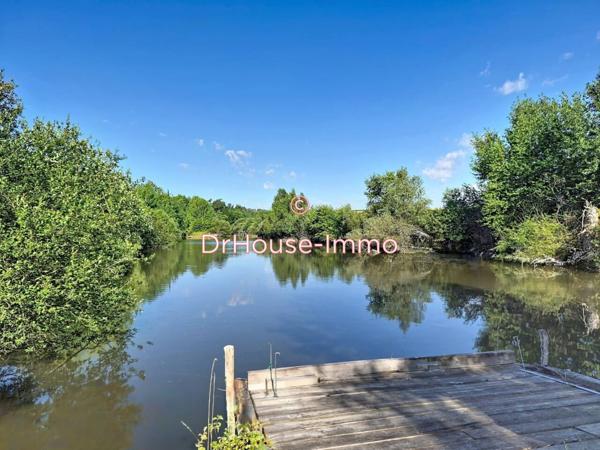 Terrain à vendre de 23 052 m²
