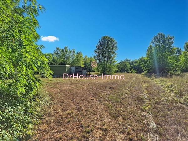 Terrain à vendre de 23 052 m²