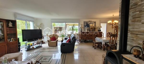 Maison contemporaine de 230 m²