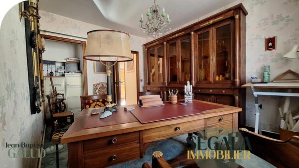 Carmaux (81400) Immense maison à acheter 279000 € à Carmaux