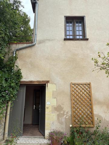 Maison centre historique AMOISE : RARE et RECHERCHE
