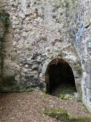 Maison centre historique AMOISE : RARE et RECHERCHE