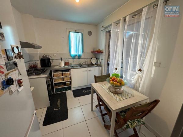 A vendre superbe appartement F3 spacieux de 78 m² dans l'une des plus belles résidences de standing au Tampon