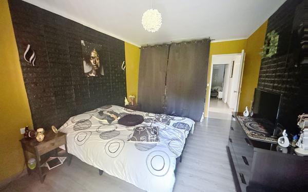 Appartement à vendre    3 pièces • 64,43 m2 Saint-Raphaël