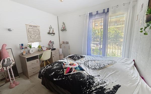 Appartement à vendre    3 pièces • 64,43 m2 Saint-Raphaël