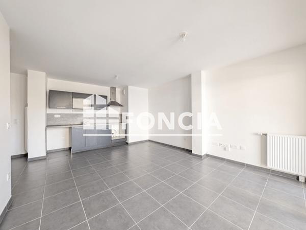 Location Appartement 4 pièces 71.67 m² - 2-6 ROUTE DE DARNETAL Rouen 76000