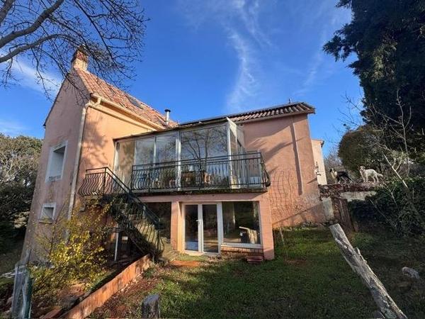 Vente / Maison et grand terrain