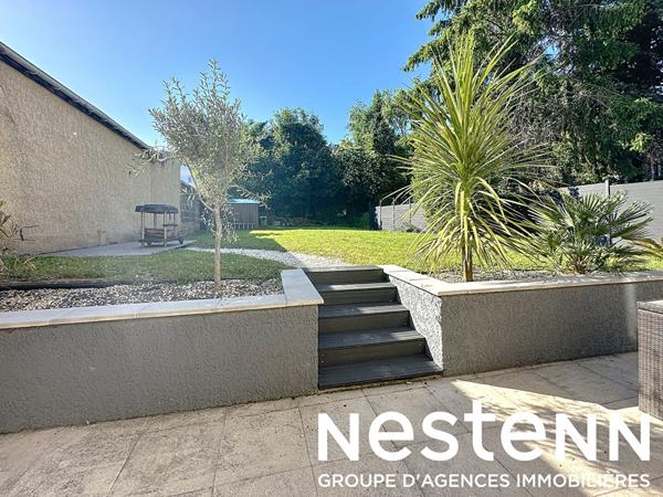 A vendre : charmante maison en copropriété au coeur de Mâcon avec jardin