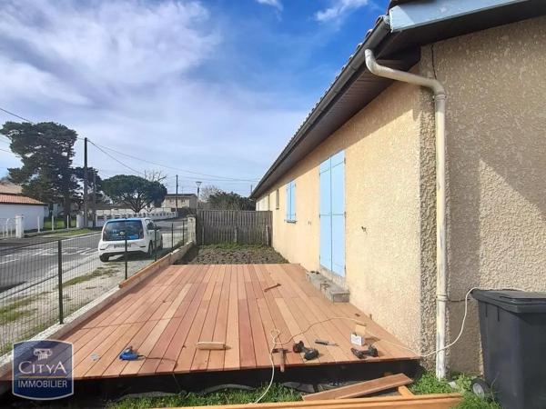 Maison à louer 4 pièces 74.19m² Saint-Médard-en-Jalles (33160)