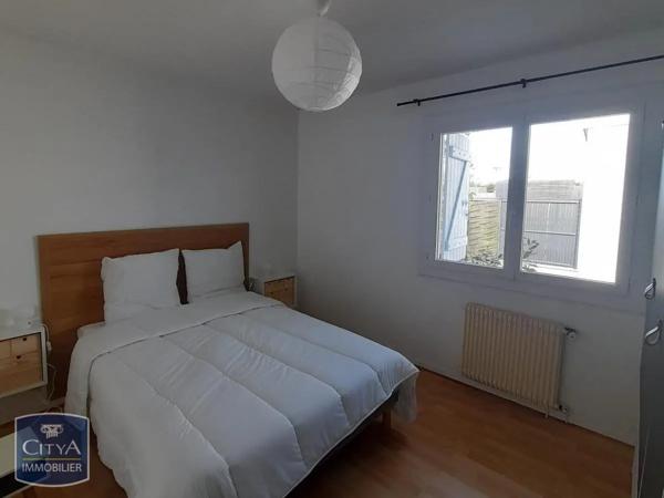 Maison à louer 4 pièces 74.19m² Saint-Médard-en-Jalles (33160)