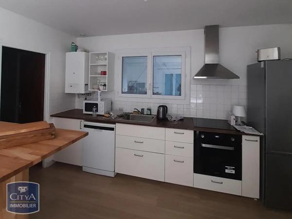 Maison à louer 4 pièces 74.19m² Saint-Médard-en-Jalles (33160)