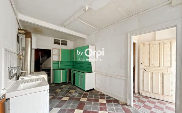 Maison à vendre    3 pièces •  Chambon-sur-Voueize