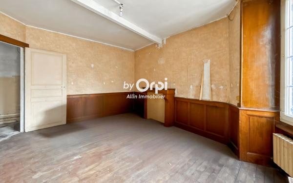 Maison à vendre    3 pièces •  Chambon-sur-Voueize