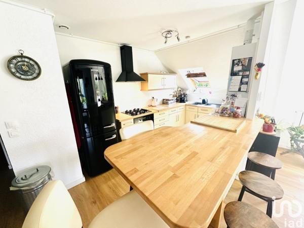 Appartement 4 pièces de 70 m² à Altkirch (68130)