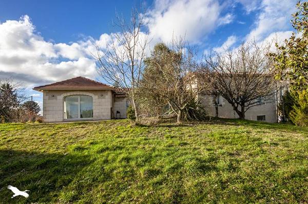 Maison à vendre |  Ribérac |  6 pièces | 170 m²